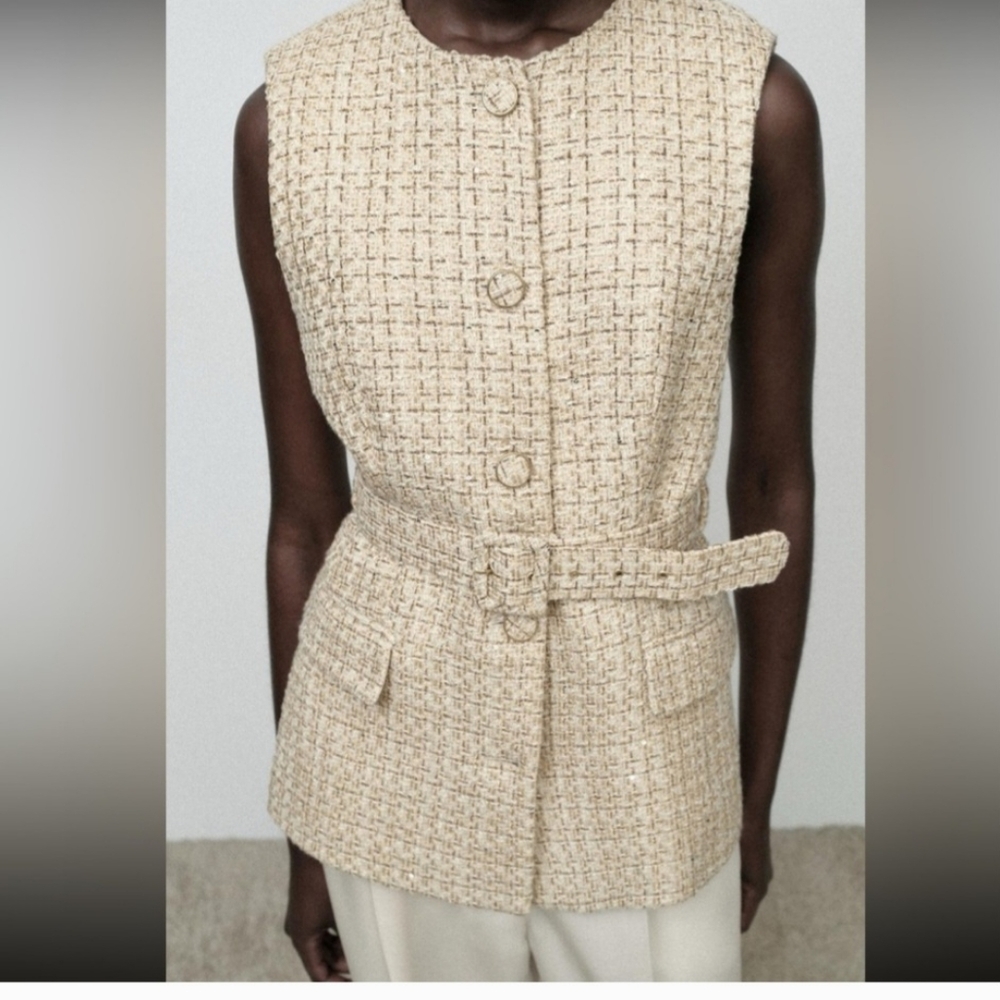 NWT Zara Structured Belted Vest. Gold/cream